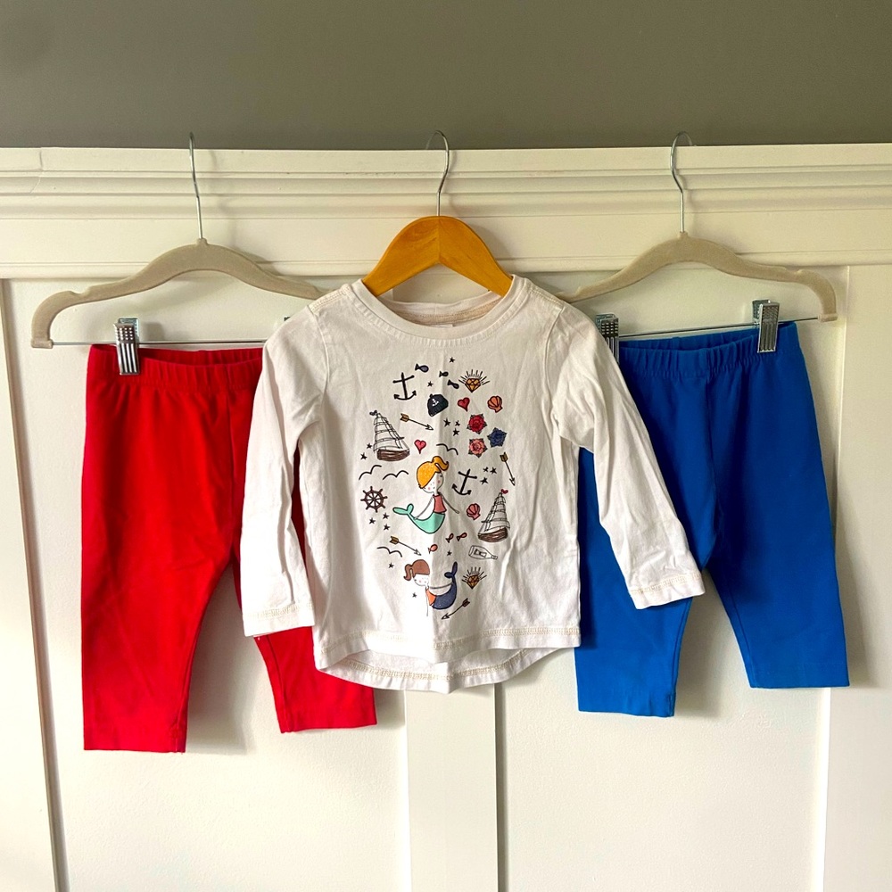 Bundle of Hanna Andersson Capri Pants and Graphic Long Sleeve